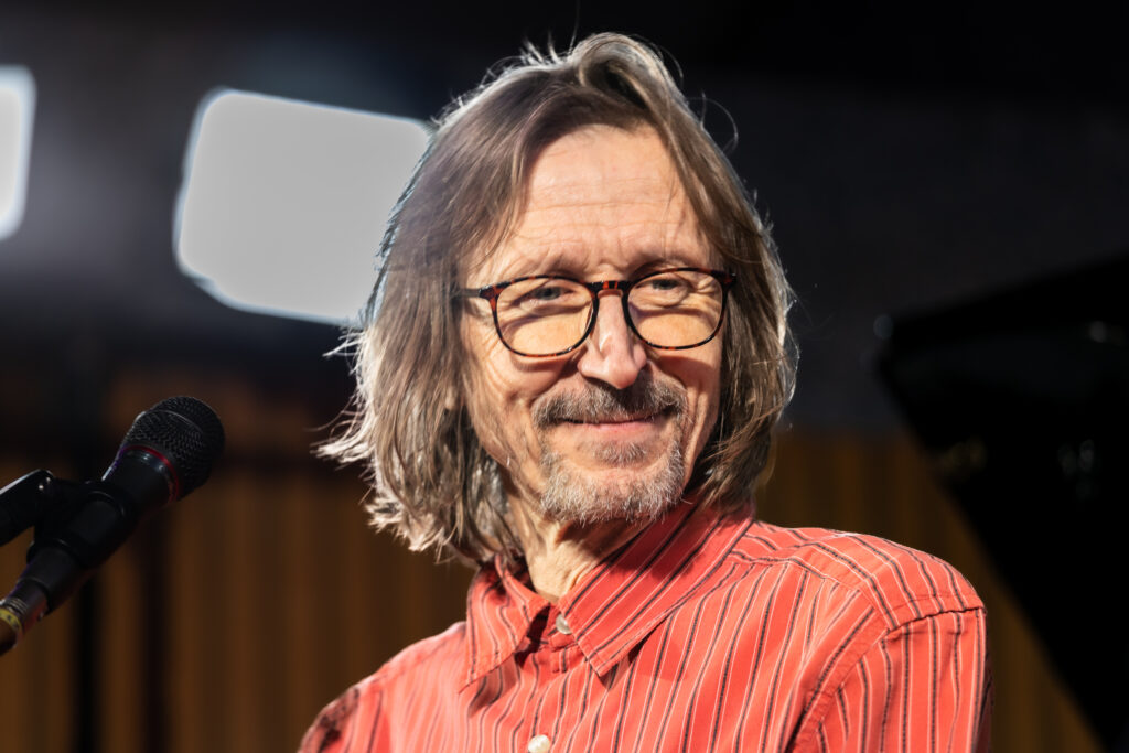 Vladimír Javorský : Ještě je 12.8. 20:00